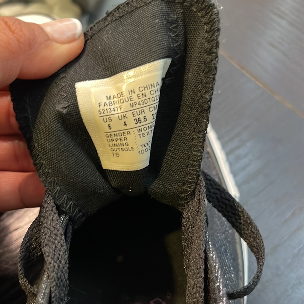 CONVERSE - Picture 6 of 6